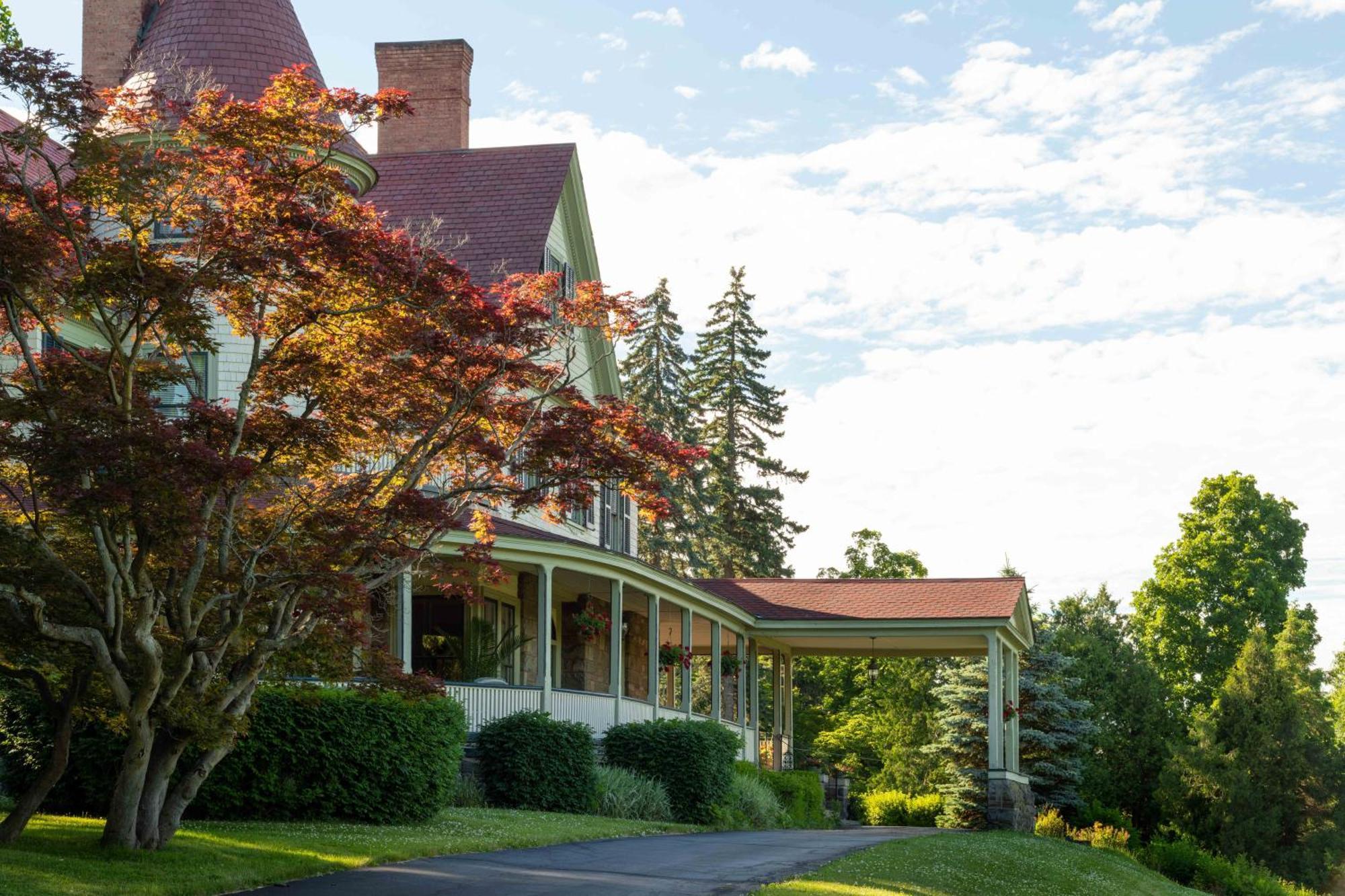 Idlwilde Inn Watkins Glen Eksteriør bilde